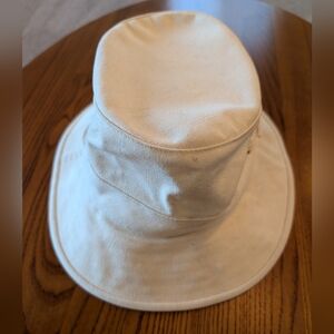 Tilley Heritage Bucket Hat, Cream, Size M
